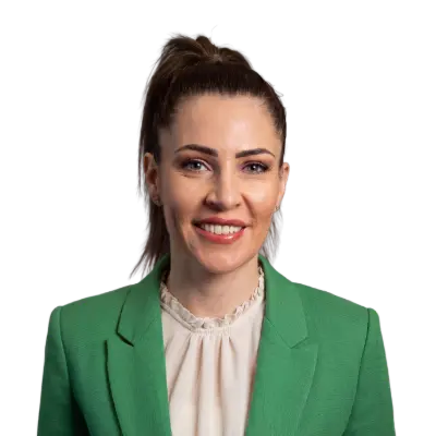 Corporate headshot by Turbo 360